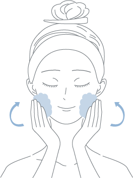 顔全体に塗布し、包み込むように馴染ませます。